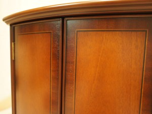 人気のヨーロッパ家具調仏壇　ベルガモシリーズ。象嵌風なデザインも素敵!!　