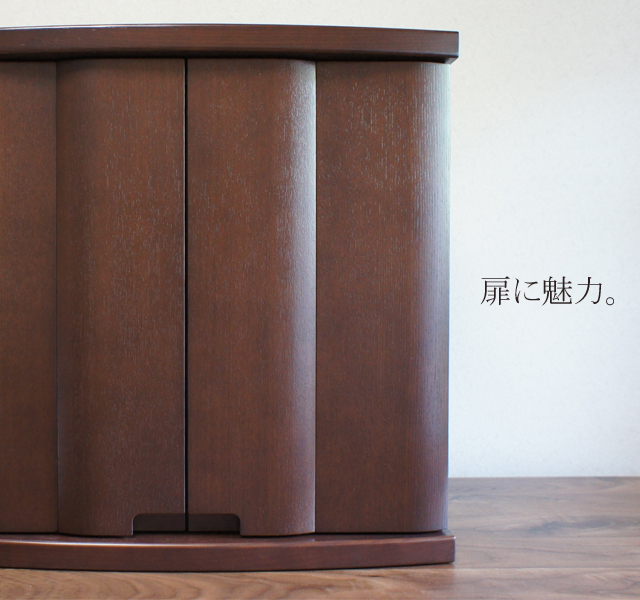 リビングに置くお仏壇を考える。